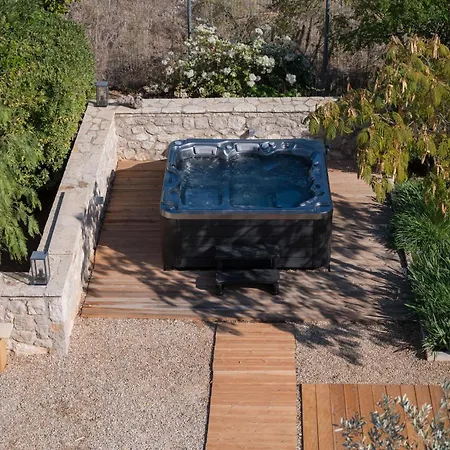 Elysian Garden * Míloi