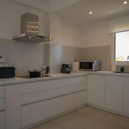 Elysian Garden Míloi