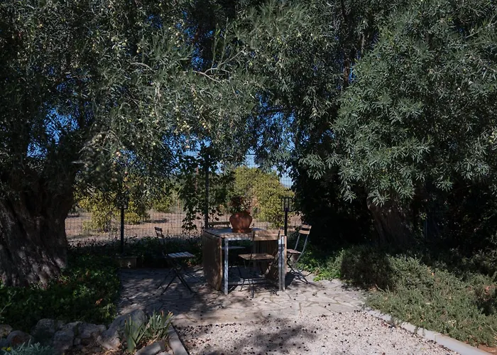 Elysian Garden Vila *