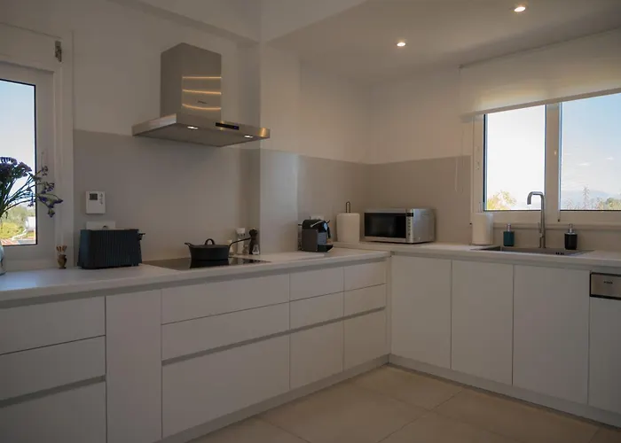 Elysian Garden Míloi